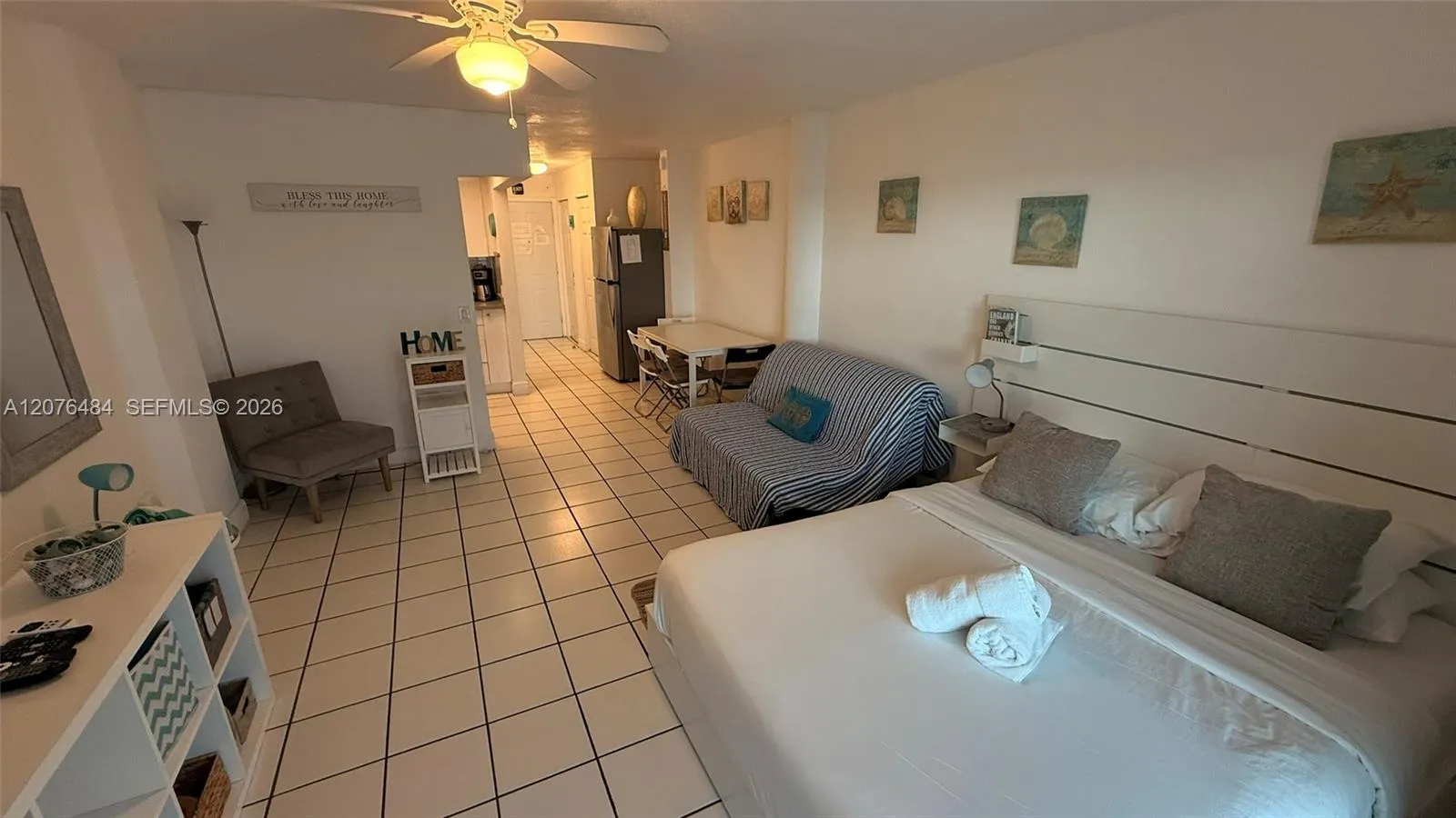 Foto de propiedad en 7904 West Drive 107, North Bay Village, FL 33141 North Bay Village con MLS# 