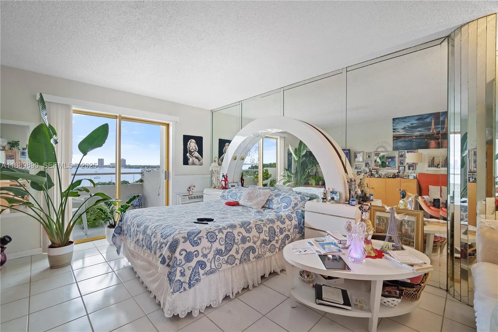 Foto de propiedad en 7904 West Drive 714, North Bay Village, FL 33141 North Bay Village con MLS# 