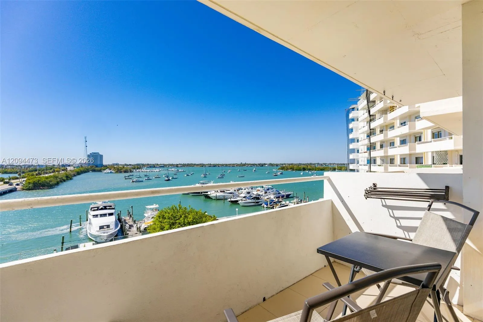 En Venta 7904 West Drive 810, North Bay Village, FL 33141, North Bay Village, FL 33141