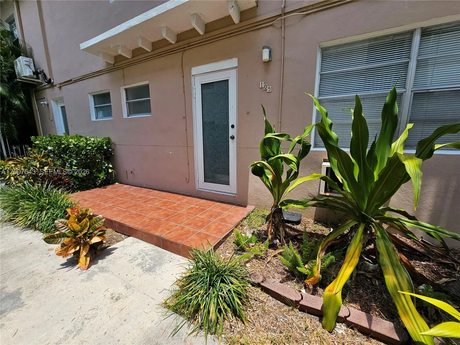 En Renta 7909 East Drive 105, North Bay Village, FL 33141, North Bay Village, FL 33141