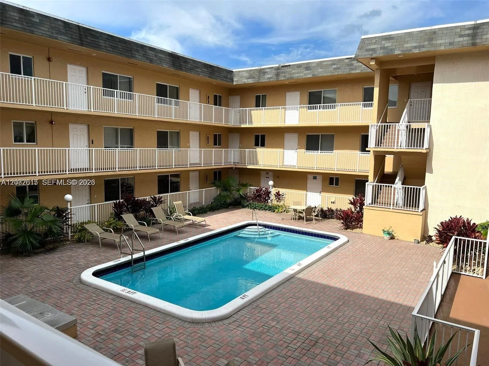 En Renta 7910 Taft Street 201, Pembroke Pines, FL 33024, Pembroke Pines, FL 33024