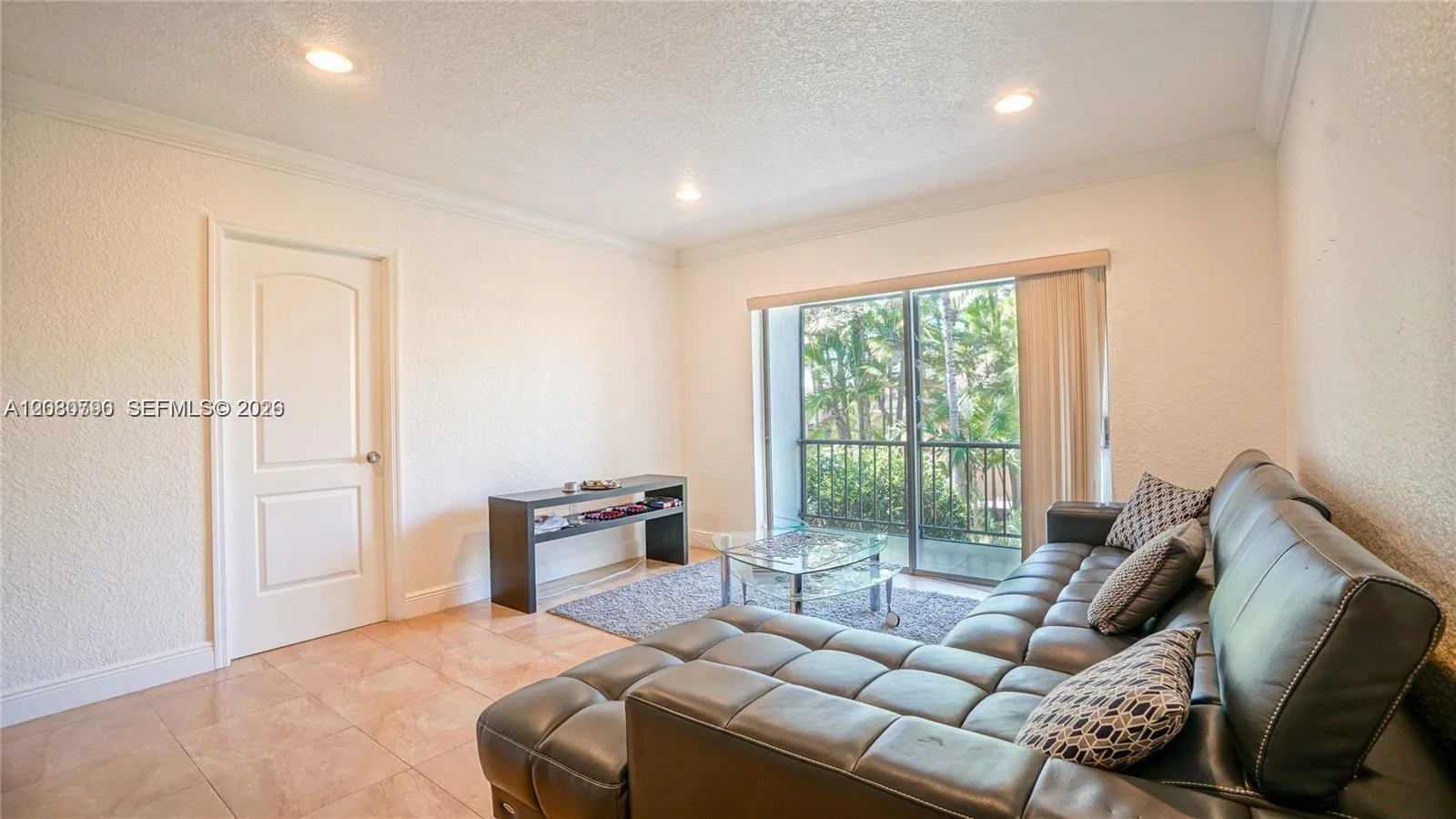 En Renta 7915 SW 104th Street 202G, Miami, FL 33156, Miami, FL 33156