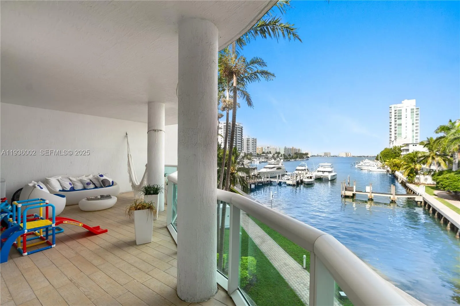 En Venta 7918 Harbor Island Drive 212, North Bay Village, FL 33141, North Bay Village, FL 33141