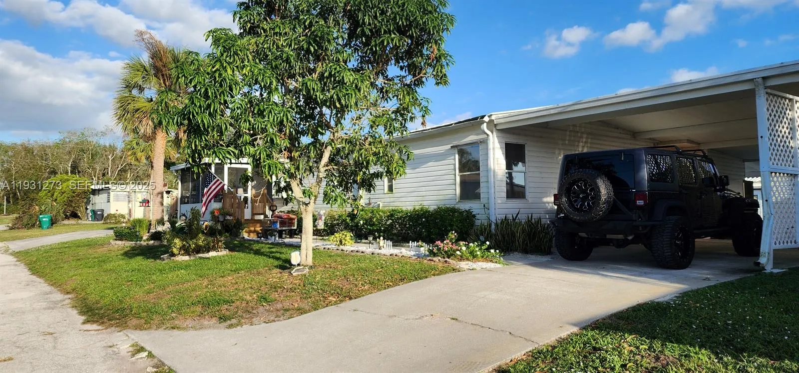 Foto de propiedad en 7930 SE 96 Trail, Okeechobee, FL 34974 Okeechobee con MLS# 