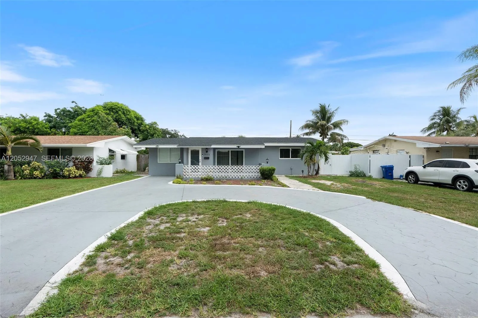 Foto de propiedad en 7933 Madeira Street, Miramar, FL 33023 Miramar con MLS# 