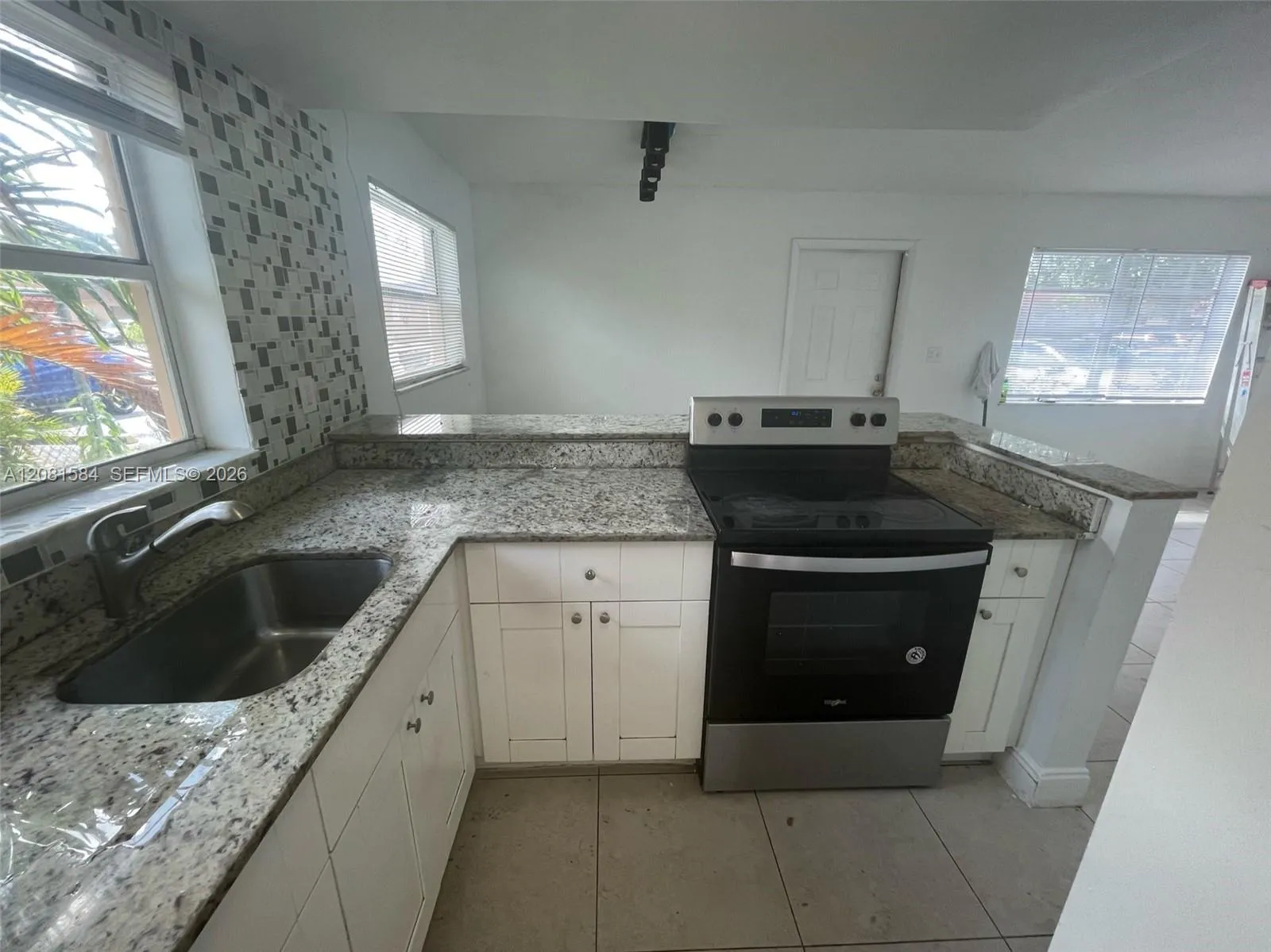 En Renta 7941 SW 10th Street A, North Lauderdale, FL 33068, North Lauderdale, FL 33068