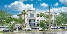 Foto de propiedad en 7950 NW 53rd Street 332, Doral, FL 33166 Doral con MLS# 