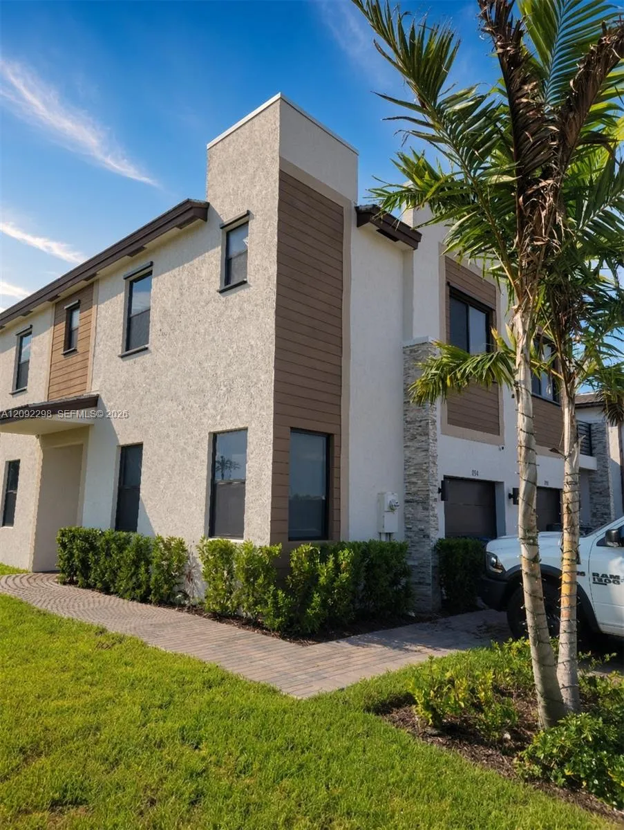 En Renta 796 NE 208th Terrace 796, Miami Gardens, FL 33179, Miami Gardens, FL 33179
