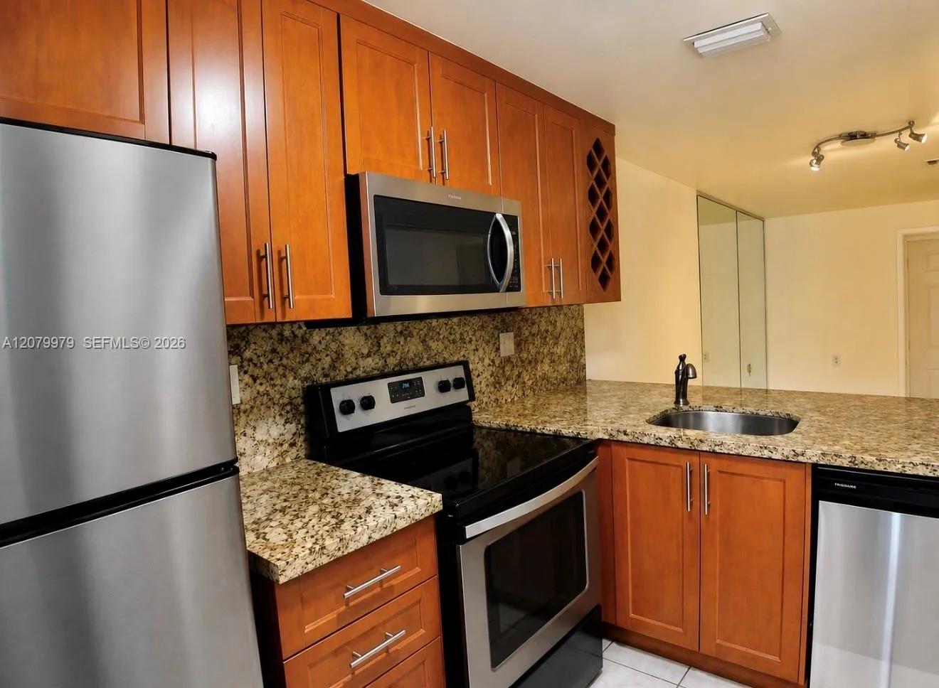 En Renta 7980 NW 10th Street 38I, Miami, FL 33126, Miami, FL 33126