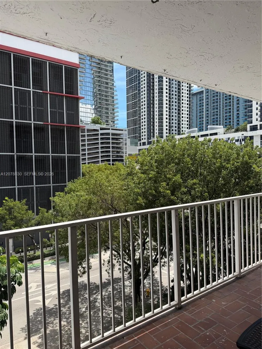 En Renta 800 N Miami Avenue E-505, Miami, FL 33136, Miami, FL 33136