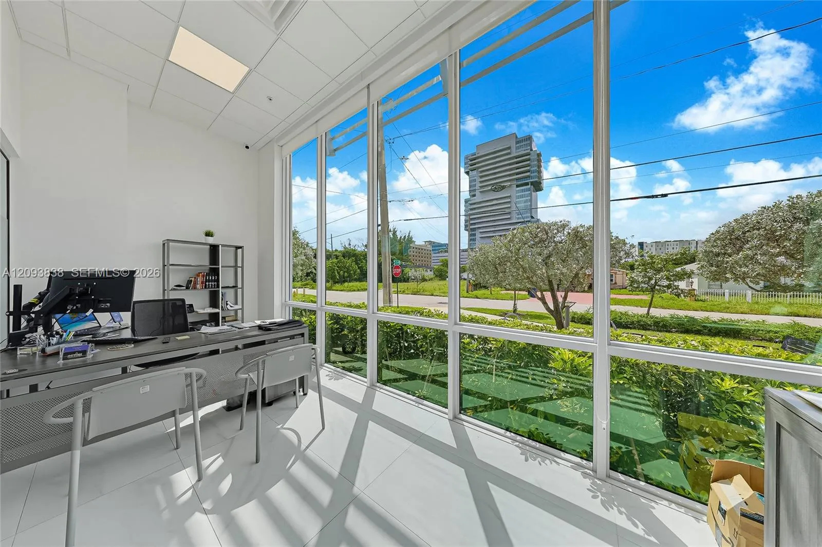 En Venta 800 SE 4th Avenue 110, Hallandale Beach, FL 33009, Hallandale Beach, FL 33009