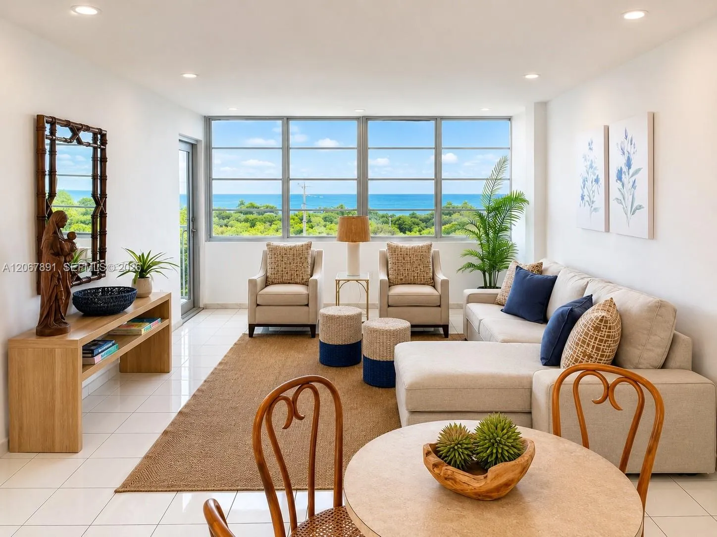 Foto de propiedad en 8000 Harding Avenue 7E, Miami Beach, FL 33141 Miami Beach con MLS# 