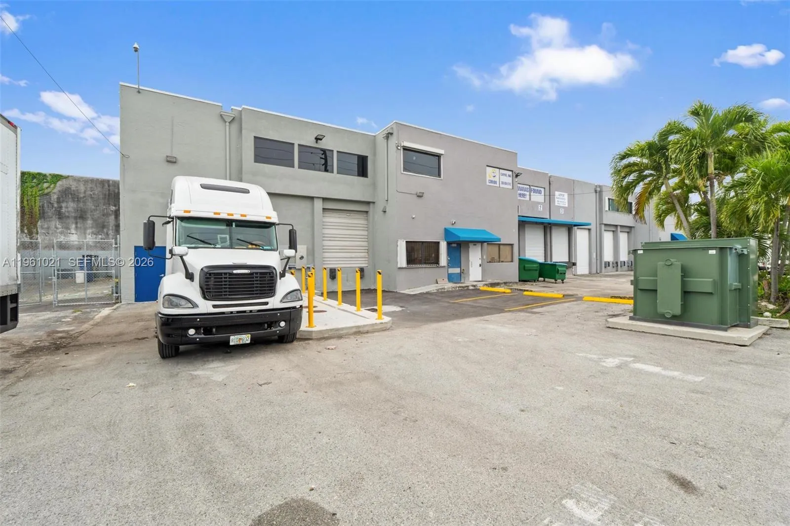 En Venta 8000 NW 68th Street, Medley, FL 33166, Medley, FL 33166
