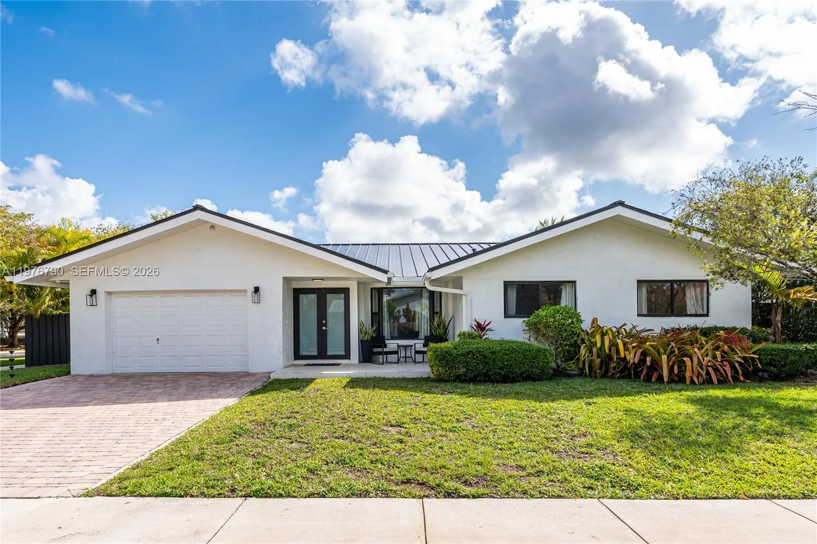 Vendido 8001 SW 90th Avenue, Miami, FL 33173, Miami, FL 33173