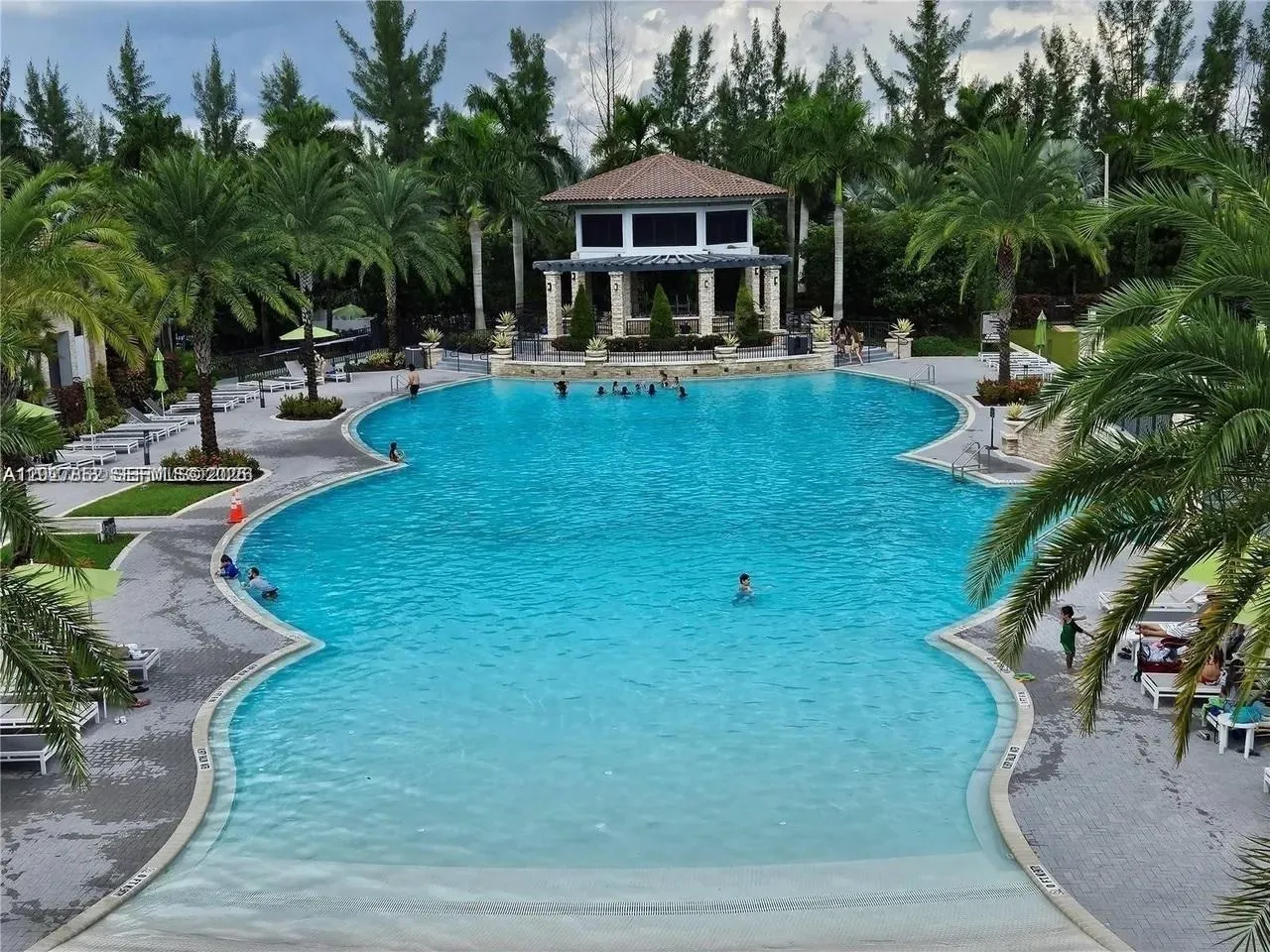 Foto de propiedad en 8005 NW 104th Avenue 3, Doral, FL 33178 Doral con MLS# 
