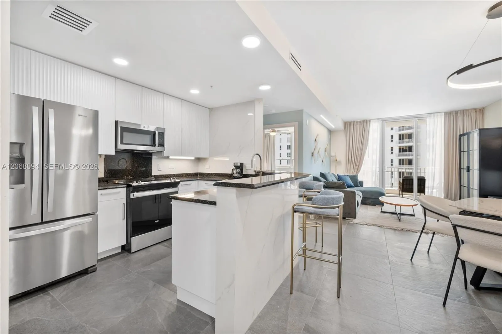 Foto de propiedad en 801 Brickell Key Boulevard 1805, Miami, FL 33131 Miami con MLS#