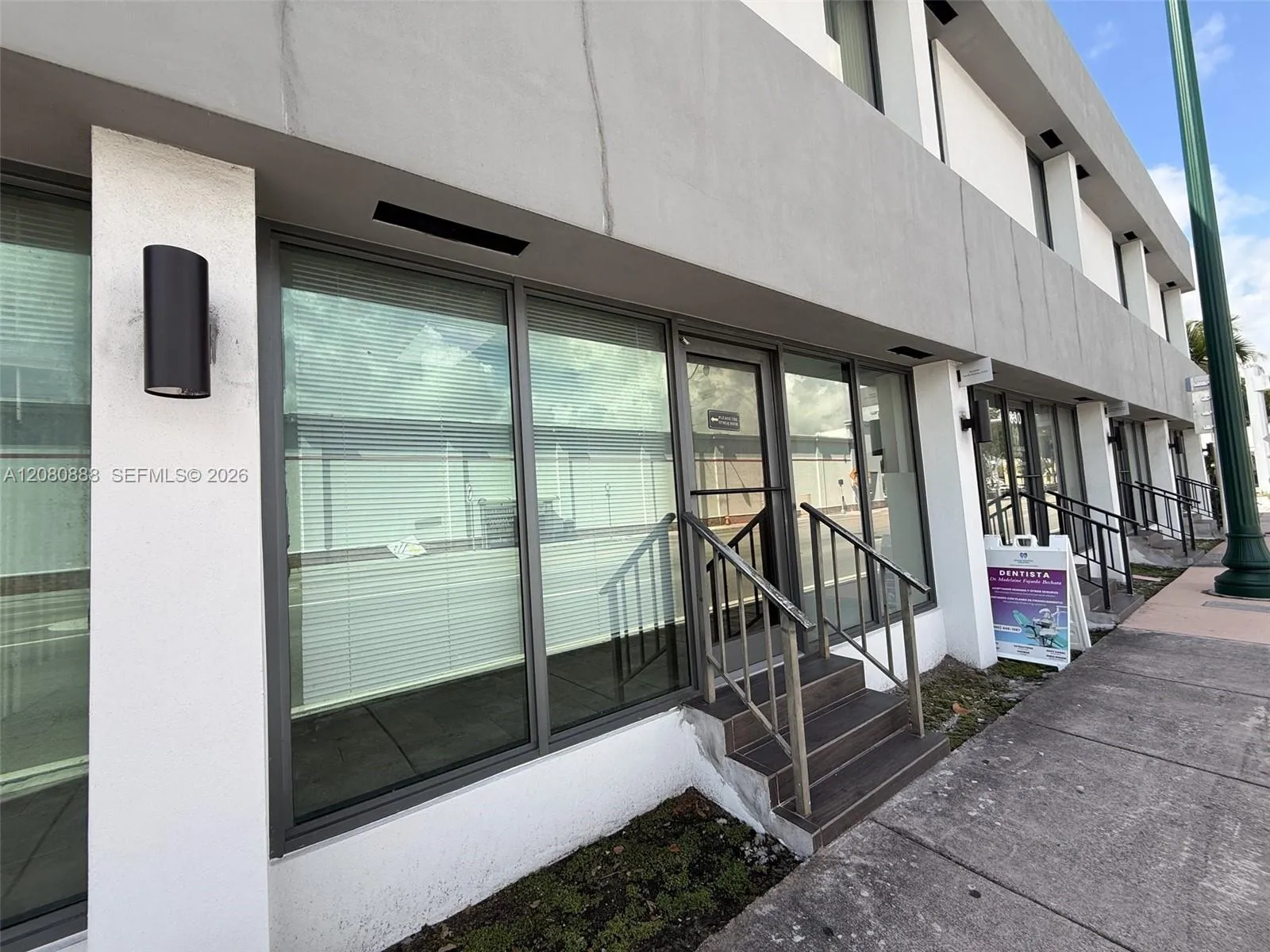 Foto de propiedad en 801 Monterey Street 103, Coral Gables, FL 33134 Coral Gables con MLS# 