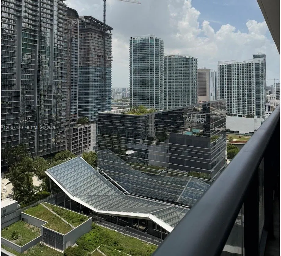 Foto de propiedad en 801 S Miami Avenue 2410, Miami, FL 33130 Miami con MLS# 