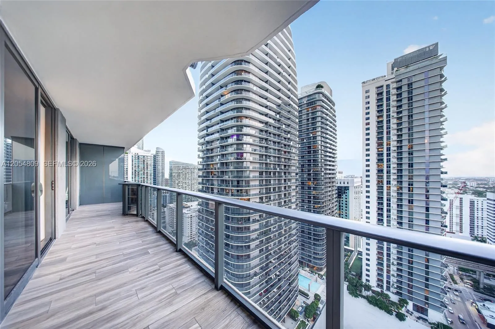 Foto de propiedad en 801 S Miami Avenue 3010, Miami, FL 33130 Miami con MLS#