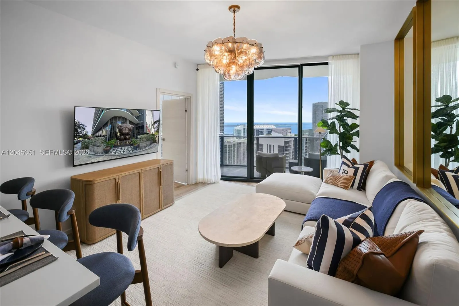 Foto de propiedad en 801 S Miami Avenue 5403, Miami, FL 33130 Miami con MLS# 