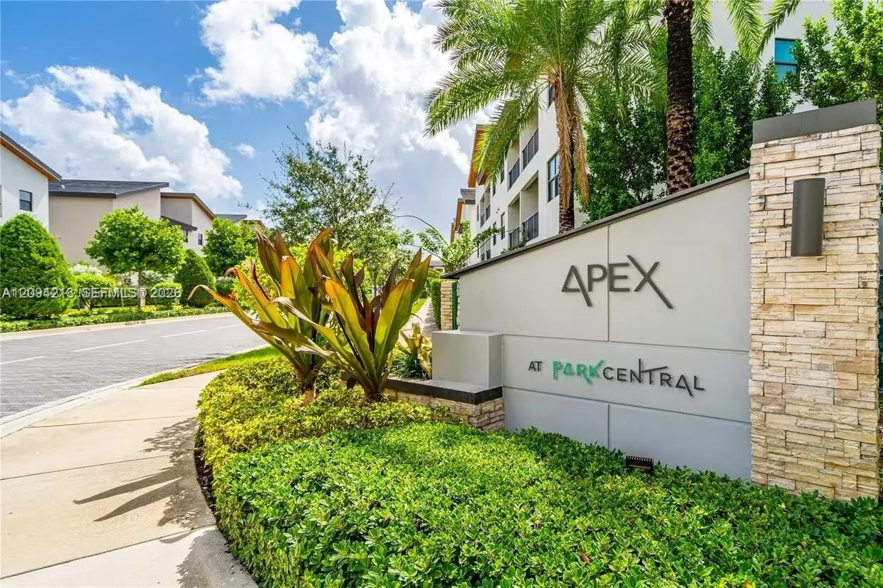 En Venta 8015 NW 104th Avenue 38, Doral, FL 33178, Doral, FL 33178