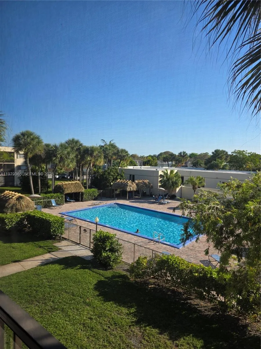 Vendido 8015 SW 107th Avenue 313, Miami, FL 33173, Miami, FL 33173