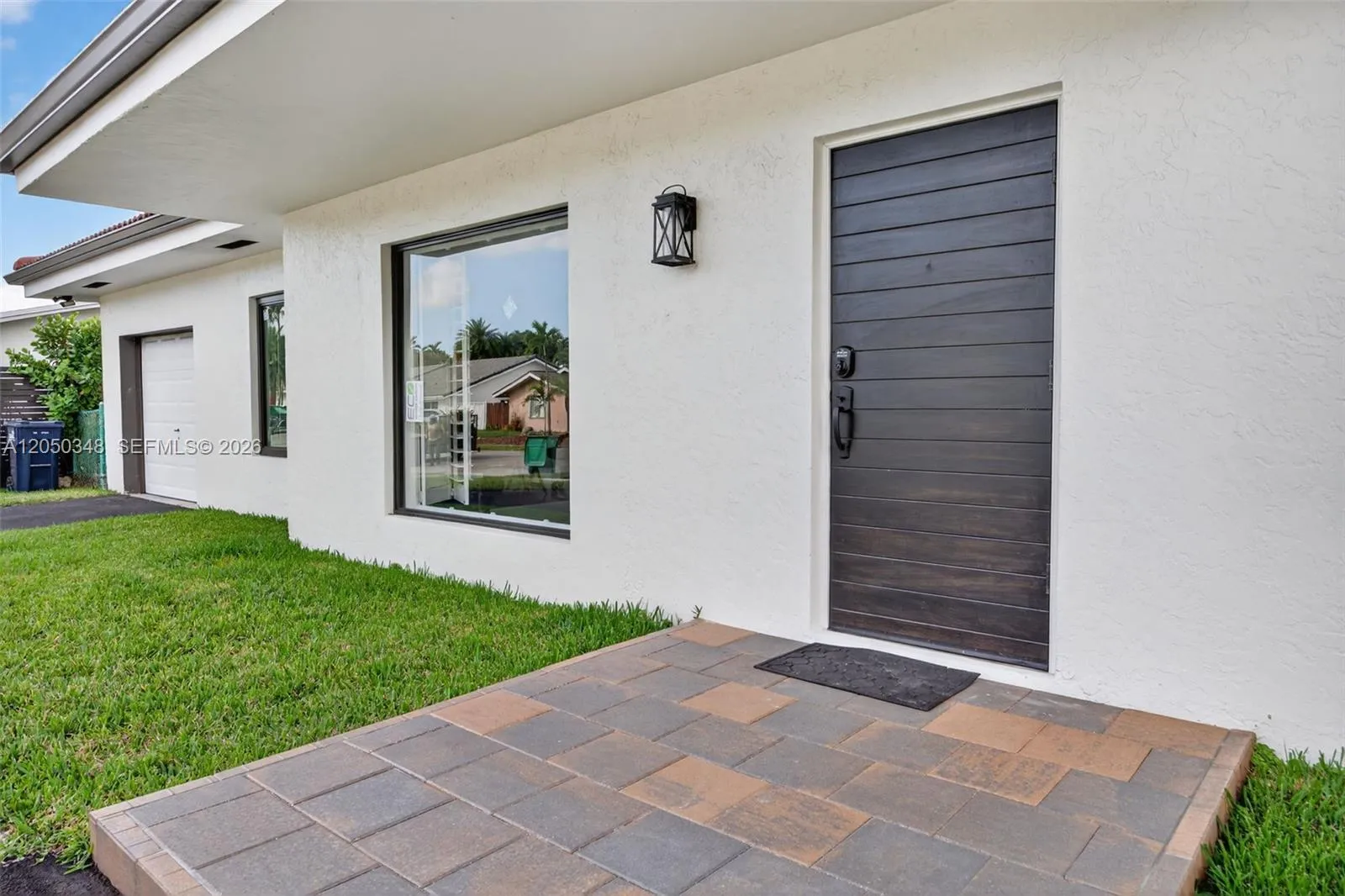 Vendido 8024 SW 91st Avenue, Miami, FL 33173, Miami, FL 33173