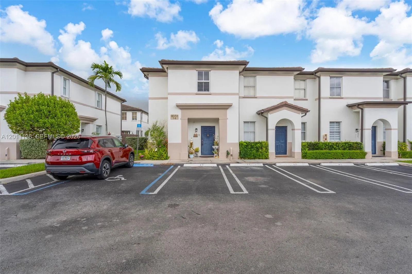 Foto de propiedad en 8031 W 36th Avenue 1, Hialeah, FL 33018 Hialeah con MLS# 