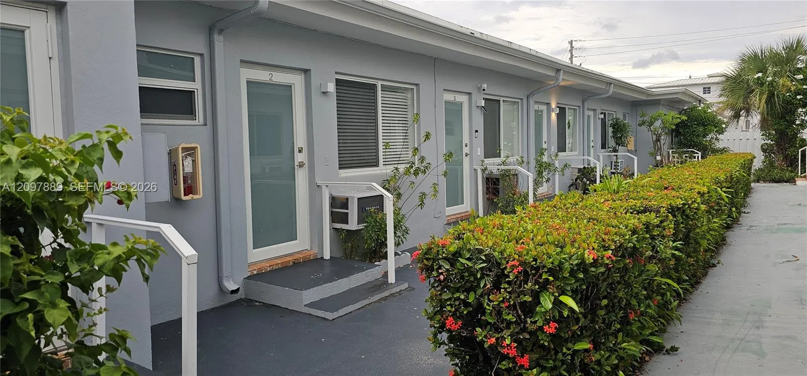 En Renta 8035 Byron Avenue 2, Miami Beach, FL 33141, Miami Beach, FL 33141