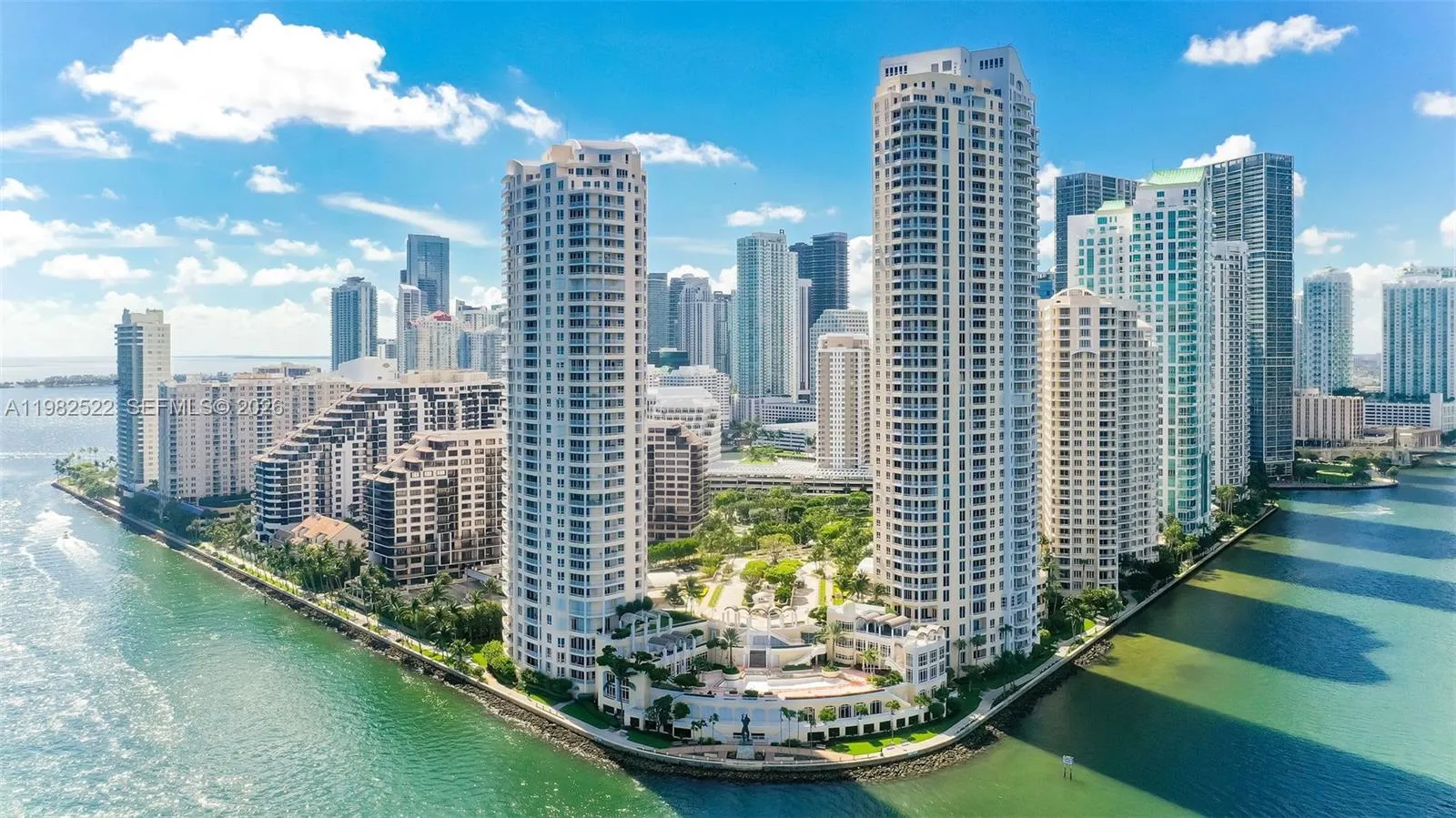Vendido 808 Brickell Key Drive 3702, Miami, FL 33131, Miami, FL 33131