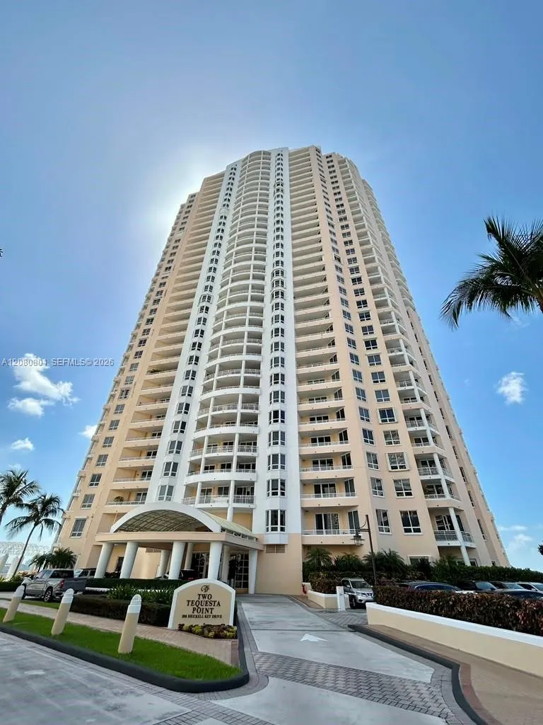 En Venta 808 Brickell Key Drive 404, Miami, FL 33131, Miami, FL 33131