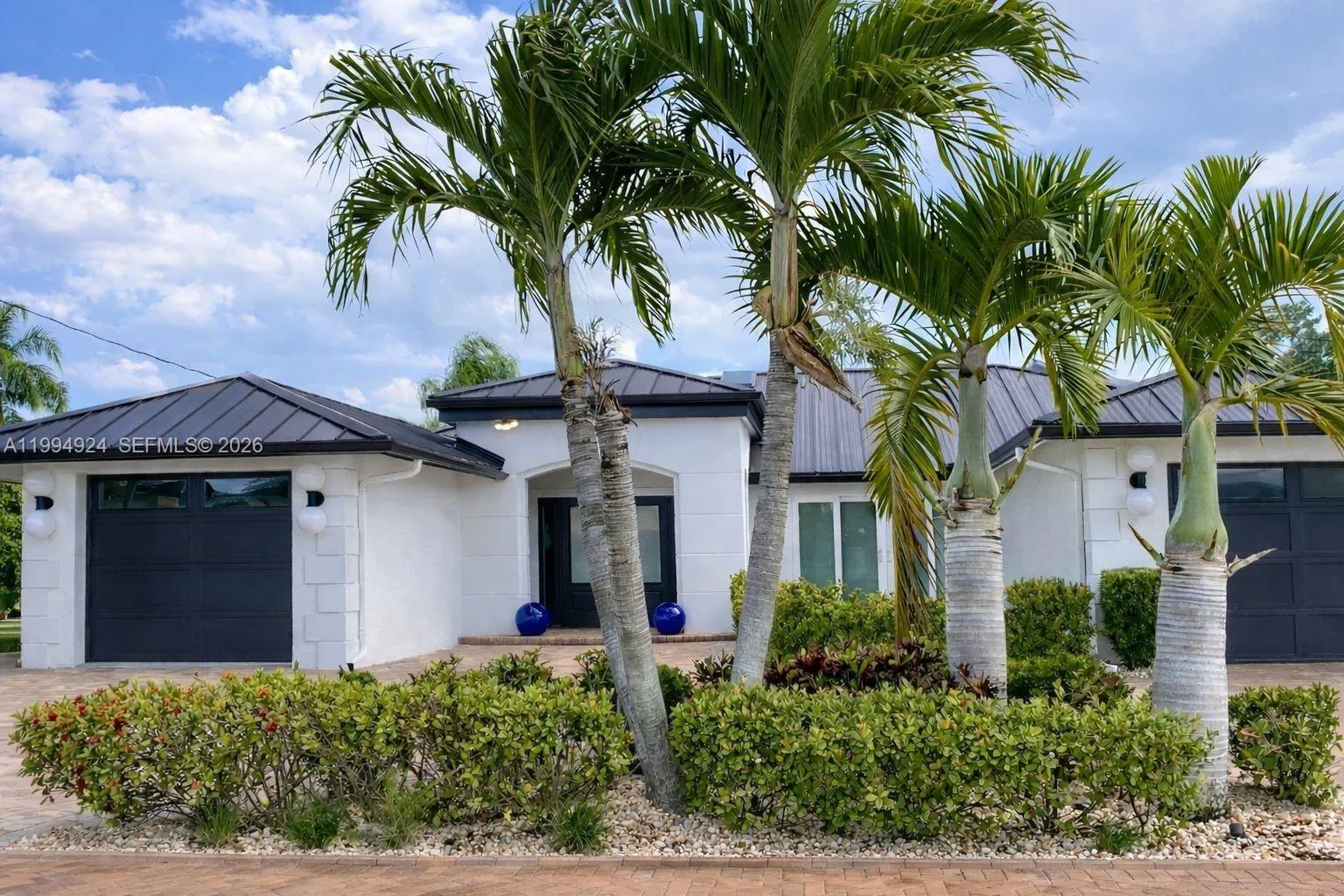 En Venta 808 SW 52nd Street, Cape Coral, FL 33914, Cape Coral, FL 33914