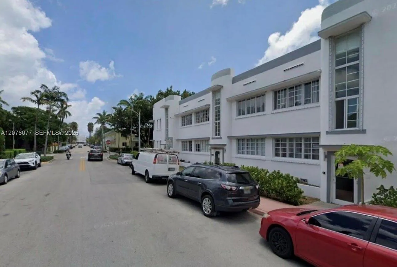 Foto de propiedad en 810 7th Street 106, Miami Beach, FL 33139 Miami Beach con MLS# 