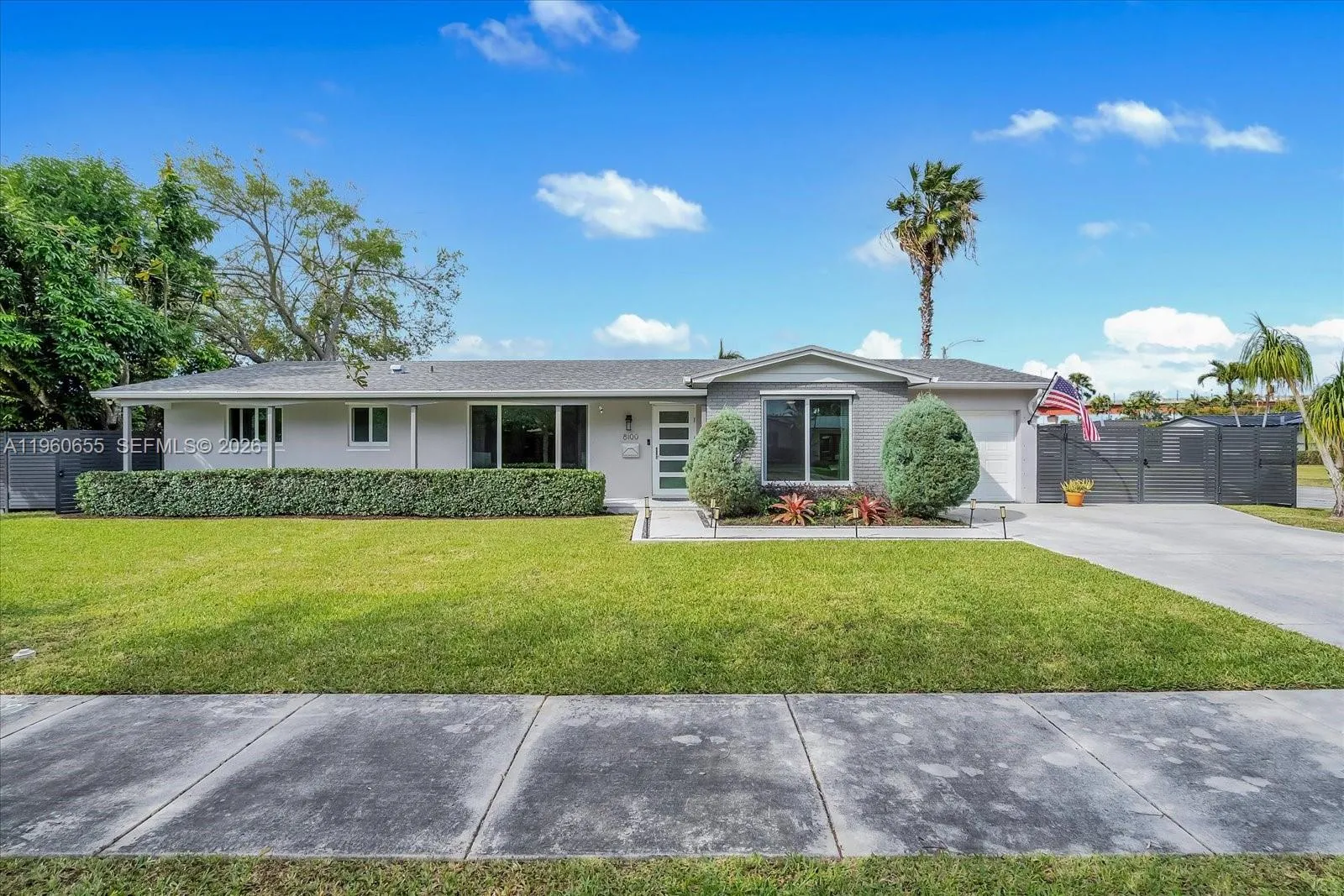 Vendido 8100 SW 92nd Court, Miami, FL 33173, Miami, FL 33173