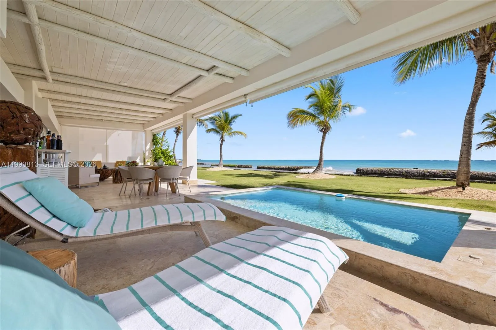 Foto de propiedad en 8101 Paseo Sotogrande 8101  con MLS# 