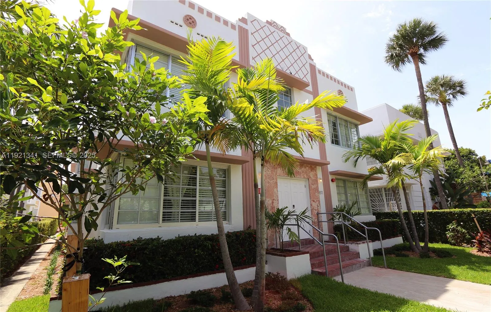 Foto de propiedad en 811 Jefferson Avenue 105, Miami Beach, FL 33139 Miami Beach con MLS# 