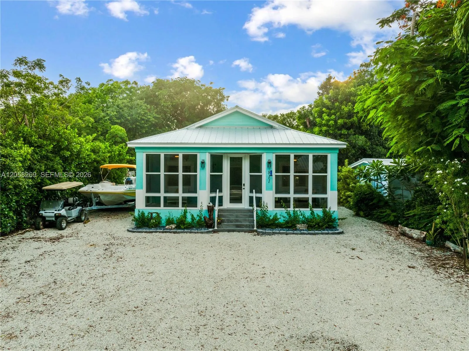 Foto de propiedad en 811 La Paloma Road, Key Largo, FL 33037 Key Largo con MLS# 