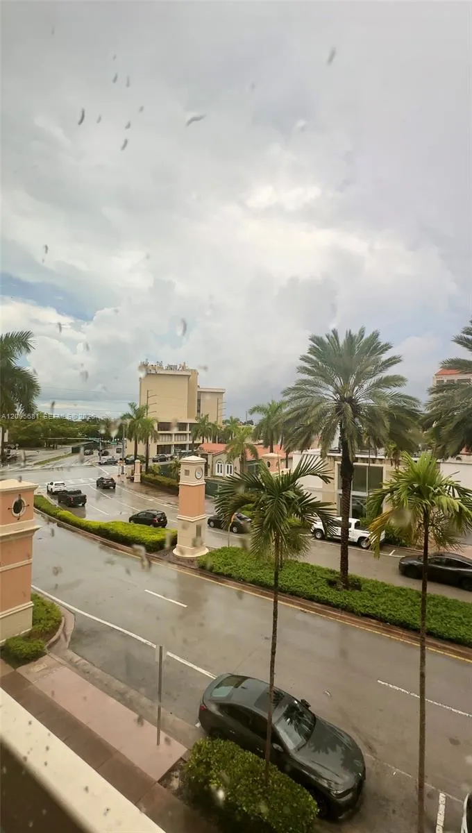 En Renta 814 Ponce De Leon Boulevard 306, Coral Gables, FL 33134, Coral Gables, FL 33134