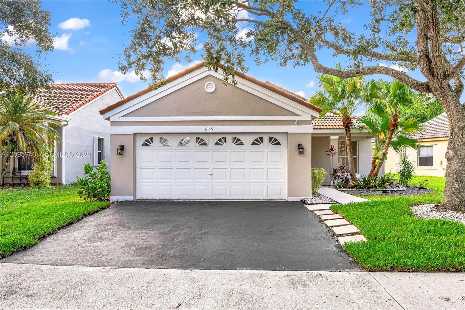 En Venta 815 Falling Water Road, Weston, FL 33326, Weston, FL 33326