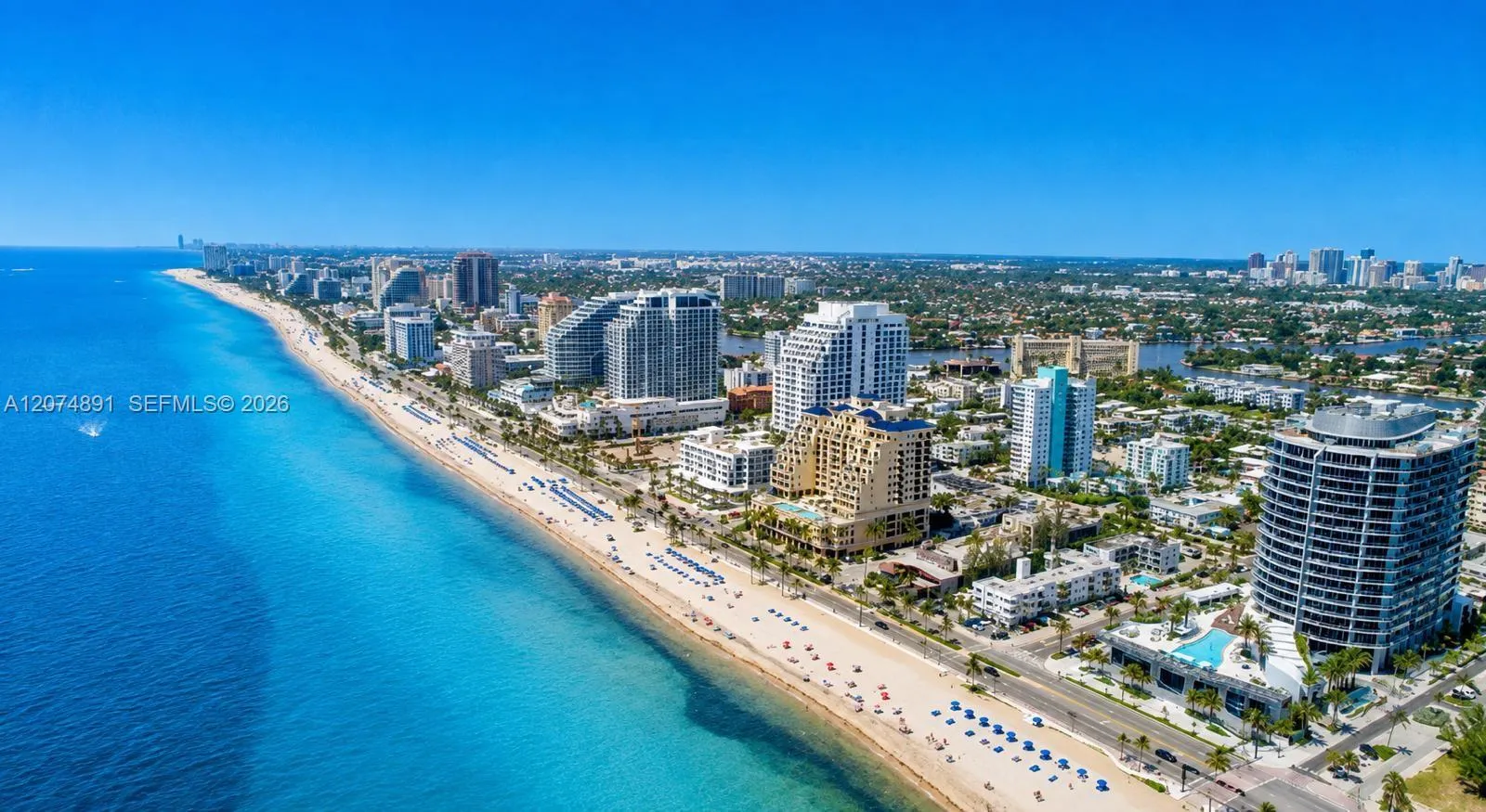 Foto de propiedad en 815 Middle River Drive 304, Fort Lauderdale, FL 33304 Fort Lauderdale con MLS#