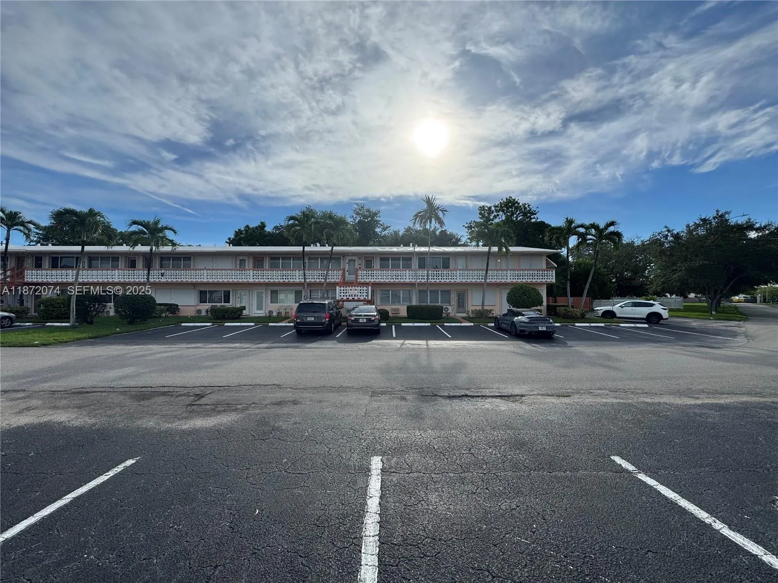 Vendido 815 SW 10th Terrace 15V, Hallandale Beach, FL 33009, Hallandale Beach, FL 33009