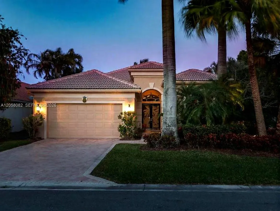 Foto de propiedad en 8155 Cypress Point Road, West Palm Beach, FL 33412 West Palm Beach con MLS# 