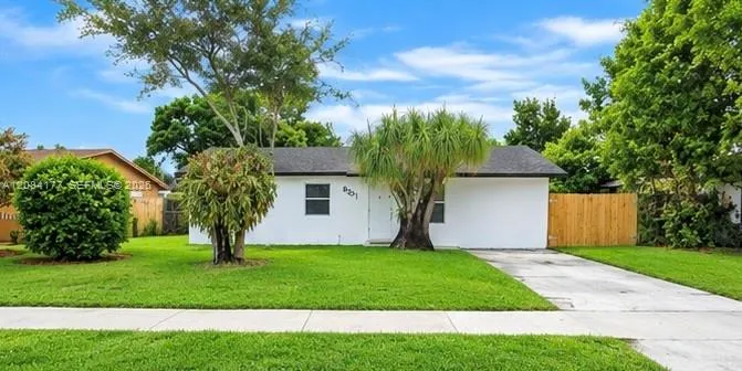 En Renta 8201 SW 7th Court, North Lauderdale, FL 33068, North Lauderdale, FL 33068