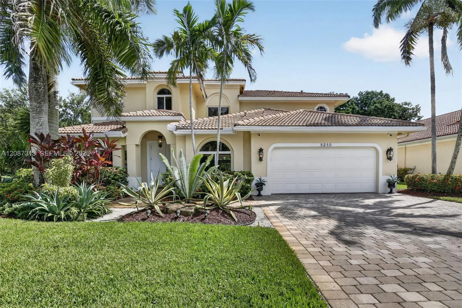 En Venta 8210 Phoenician Court, Davie, FL 33328, Davie, FL 33328
