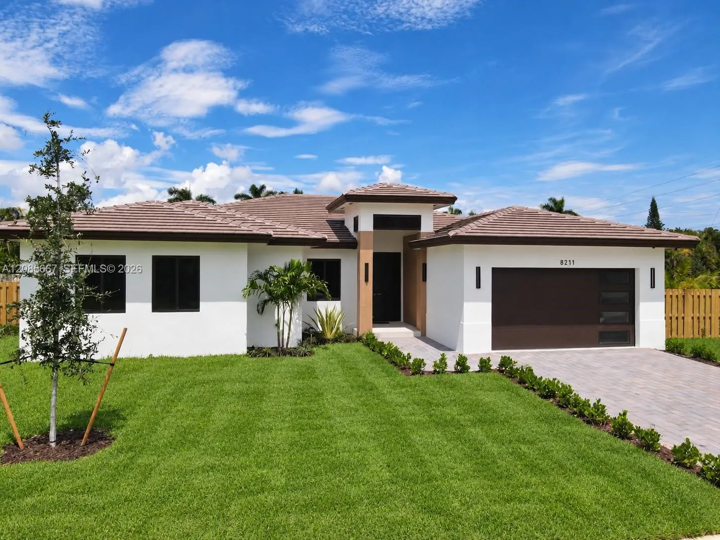 En Venta 8211 SW 193rd Terrace, Cutler Bay, FL 33157, Cutler Bay, FL 33157