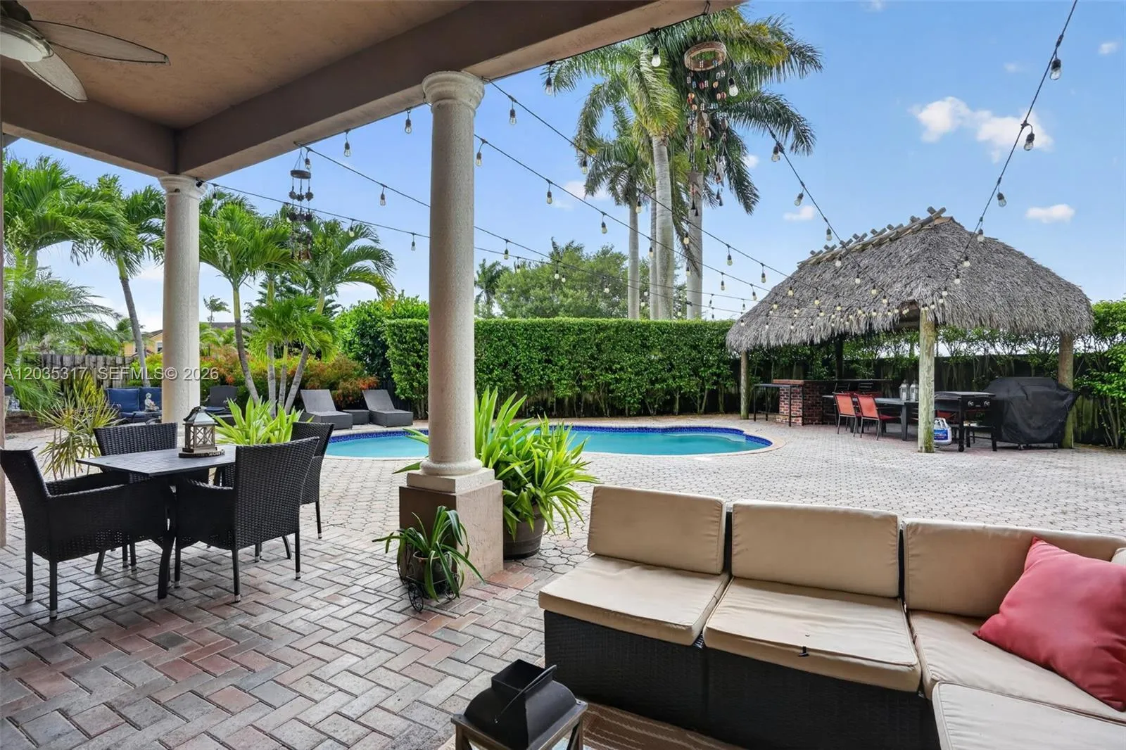Vendido 8216 SW 166th Place, Miami, FL 33193, Miami, FL 33193