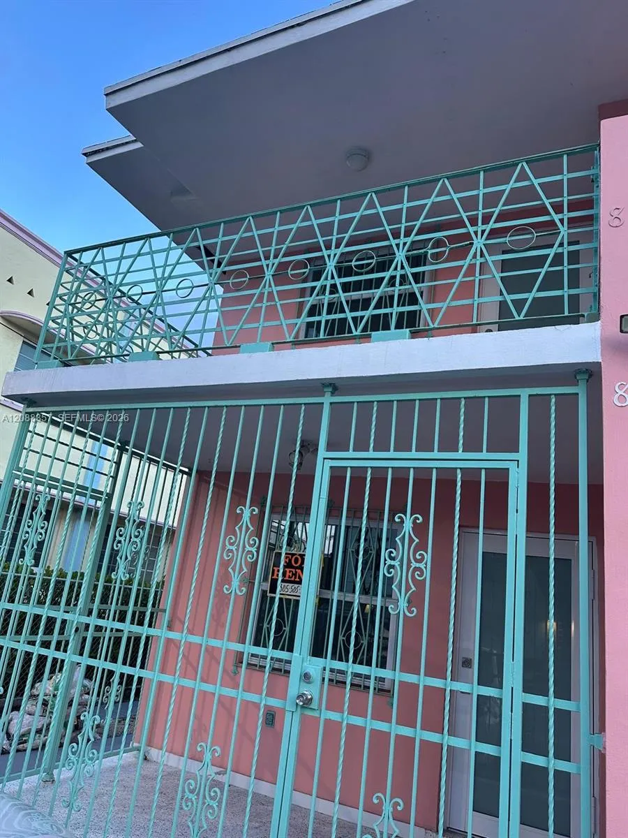 En Renta 822 SW 6th Street 1, Miami, FL 33130, Miami, FL 33130
