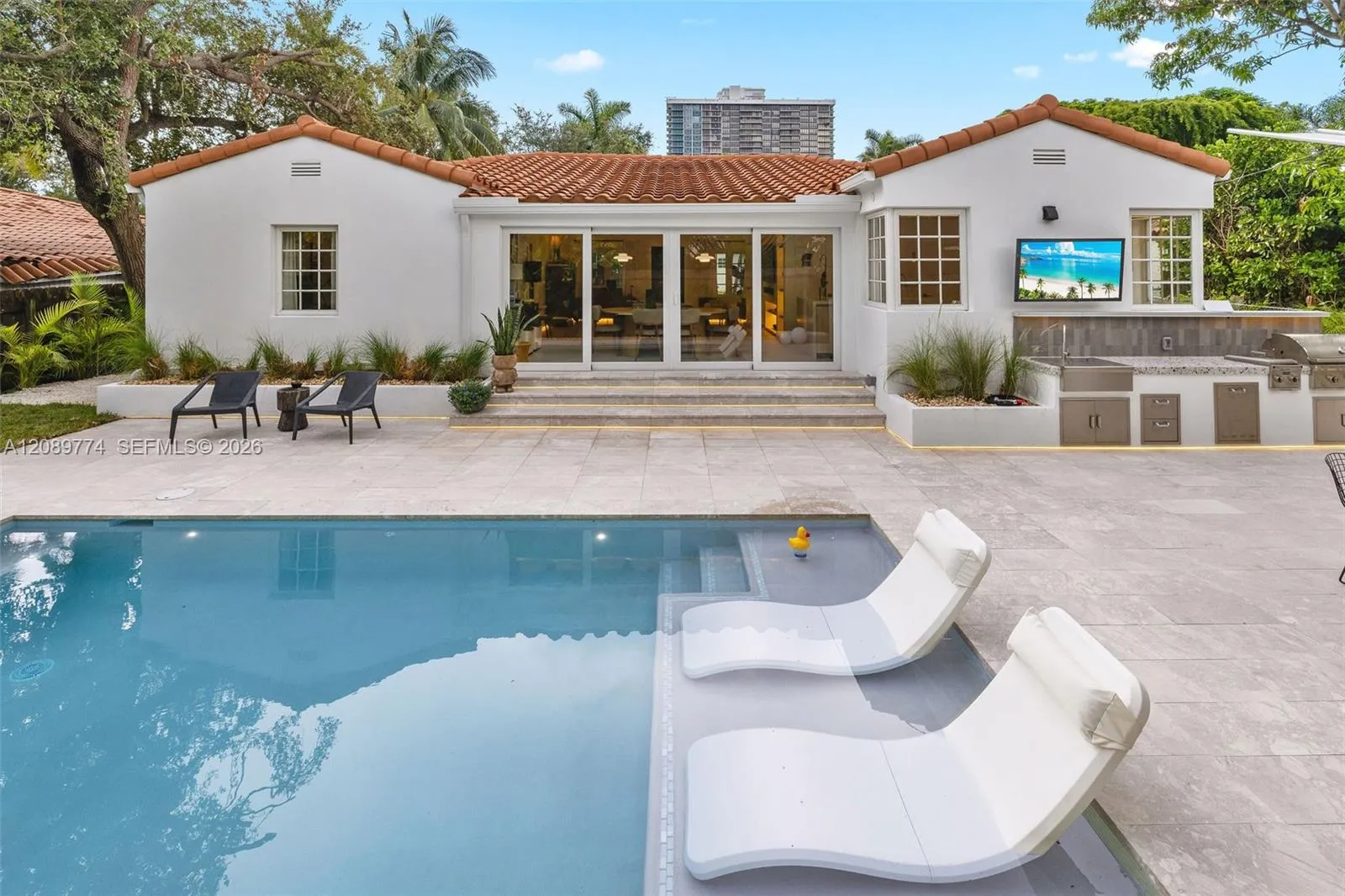En Venta 823 NE 72nd Street, Miami, FL 33138, Miami, FL 33138