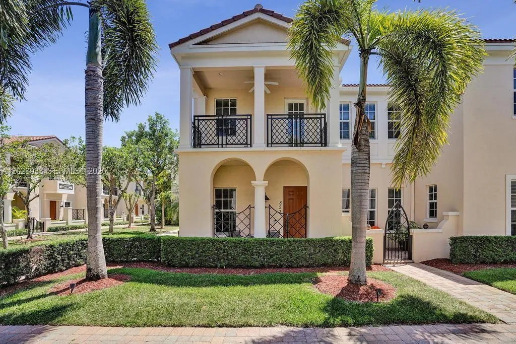 Alquilada 823 NW 82nd Lane, Boca Raton, FL 33487, Boca Raton, FL 33487