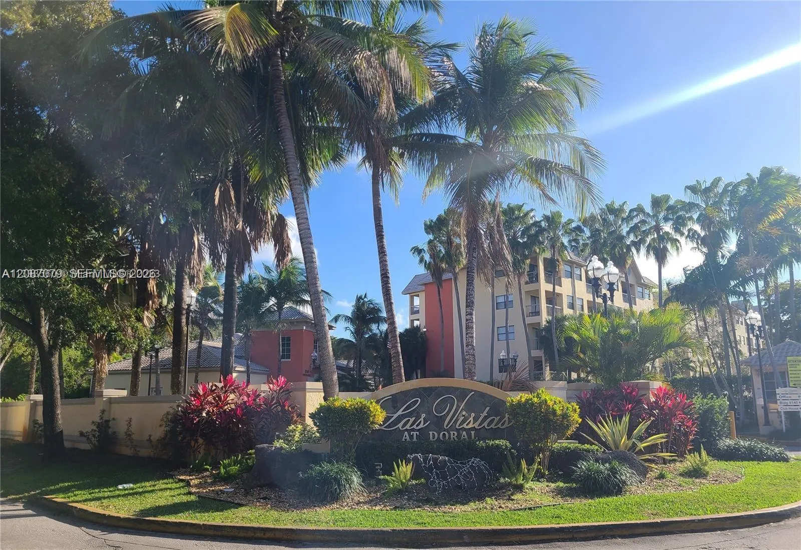 En Renta 8245 Lake Drive 104, Doral, FL 33166, Doral, FL 33166